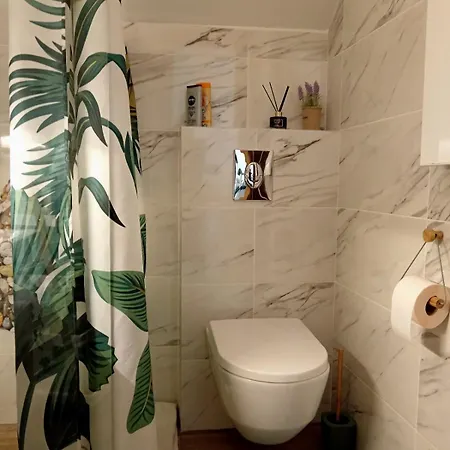 Golden Clover 33 זלאטיבור